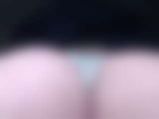 Live cam show with lorenitha - Average on Camsoda