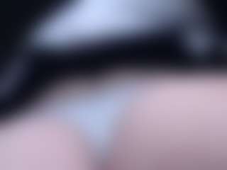 Live cam show with lorenitha - Smoking on Camsoda