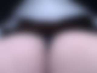 Spettacolo in cam dal vivo con lorenitha - Roleplay su Camsoda