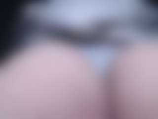 Live cam show with lorenitha - Drinking on 1on1-livenow