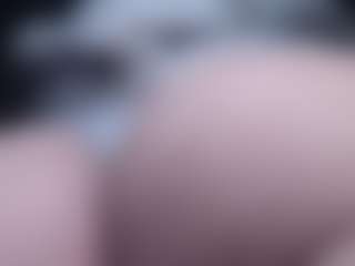 Live cam show with lorenitha - Hazel Eyes on Camsoda