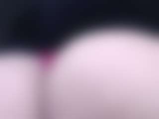 Live cam show with lorenitha - Young Adult on livesuperchat.net