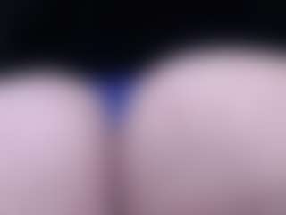 Live cam show with lorenitha - Hazel Eyes on Camsoda