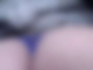 Live cam show with lorenitha - White on Camsoda | colombia