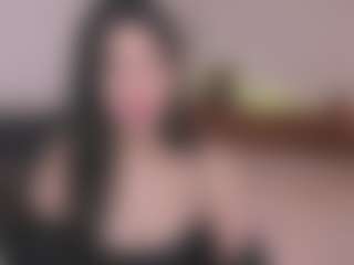 Live cam show with Molaganna - Boots on Camming Site
