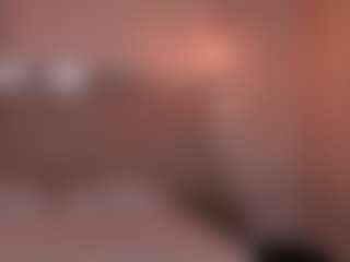 Live cam show with ZaraaPearce - Gray Eyes on Streamer API