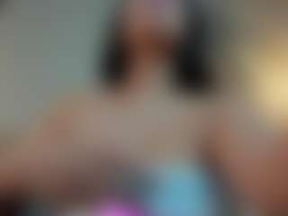 Live cam show with venuz-lee - Bikini on https://playwithruby.com