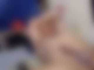 Live cam show with 7INCHRIG - Hazel Eyes on liverealitysex.com