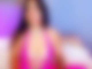 Live cam show with Jade Brunnette - Camel Toe on liverealitysex.com