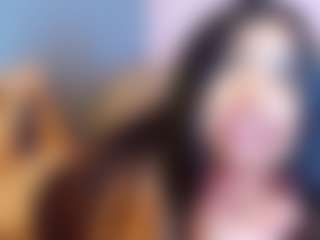 Jade Brunnette MILF webcam performer live streaming