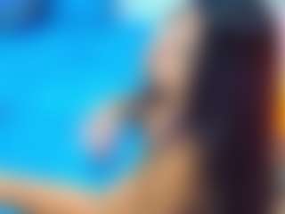 Live cam show with Jade Brunnette - Living Room on Camsoda