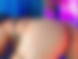 Live cam show with Jade Brunnette - Petite MILF on Camsoda
