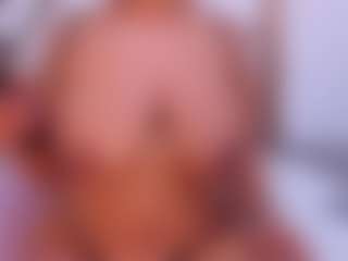 Live cam show with ZafiraHot - Anal MILF on Soda Cam