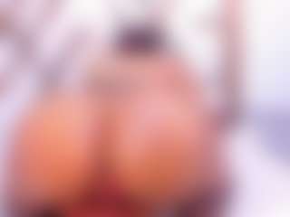 Live cam show with ZafiraHot - Hairy Pussy MILF on Strip Flash - Live Sex Shows