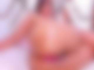 Live cam show with ZafiraHot - Ebony MILF on pussylord.com