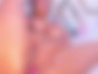Live cam show with ZafiraHot - Athletic Ebony on CamwithHer