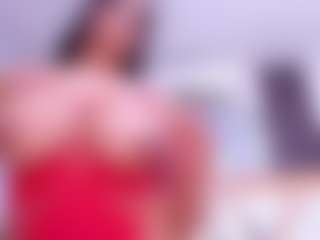 Live cam show with ZafiraHot - Athletic Ebony on live.xbliss.ai