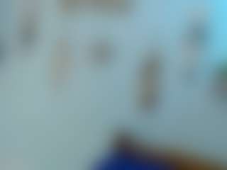 Live cam show with brendagirlbad20 - Brown Hair on Gym Cam Girls