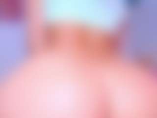 AmaiaHot's Live Sex Cam Show