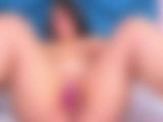 Live cam show with EmiilyStone - Thong on xxxlivecams.org