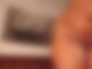 Live cam show with Hillary-queen - Ass Clapping on Camsoda