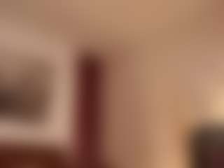Live cam show with Hillary-queen - Ebony on CamSodaAdn | colombia