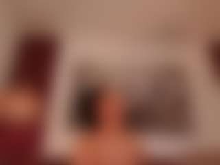Live cam show with Hillary-queen - Ebony on CamClone | colombia