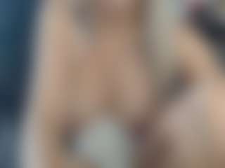 Live cam show with selenaqueenn - Cbt on hrnylive.com