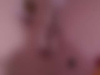 veronica-777's Live Sex Cam Show