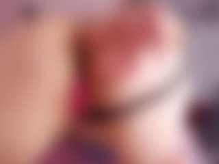 veronica-777's Live Sex Cam Show