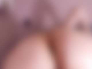 veronica-777's Live Sex Cam Show