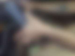 R3V01UT10N's Live Sex Cam Show