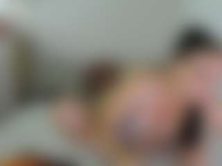 Live cam show with ChristyHearth - College Latina on Camsoda