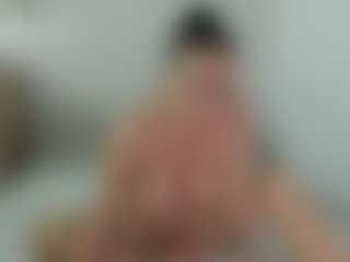 Live cam show with ChristyHearth - Full Nudity on Hubzter Live