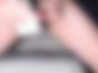 Live cam show with LapijARG - Black Hair on Big Tits