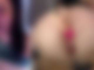 Live cam show with KateMoss1 - Arabic on Stripli.com