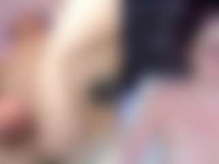 Live cam show with KateMoss1 - Blowjob on wildcum.com