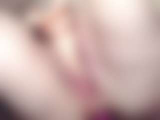Live cam show with KateMoss1 - Public Mature on sexylive.show