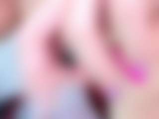 KateMoss1 MILF webcam performer live streaming