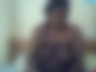 Linah Vee's Live Sex Cam Show