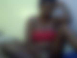 Linah Vee's Live Sex Cam Show