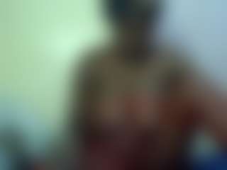 Live cam show with Linah Vee - Ebony on CamwithHer | kenya