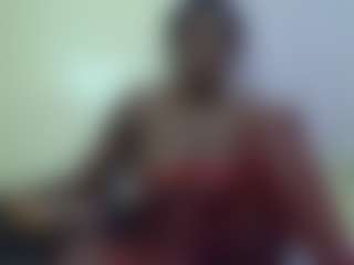 Live cam show with Linah Vee - Twerking on infinitiblacc.com