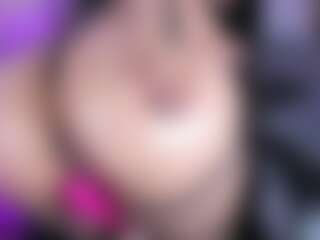 zui-lu's Live Sex Cam Show