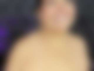 ArethaOzz's Live Sex Cam Show