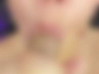 ArethaOzz's Live Sex Cam Show