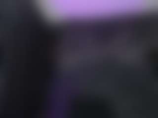 Live cam show with ArethaOzz - Mature on CamClone