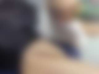 ArethaOzz's Live Sex Cam Show