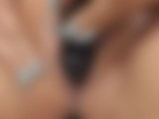 Live cam show with ArethaOzz - Latina Mature on Soda Cam | colombia