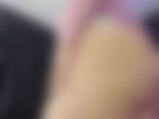 Live cam show with ArethaOzz - Mature on Uber Horny